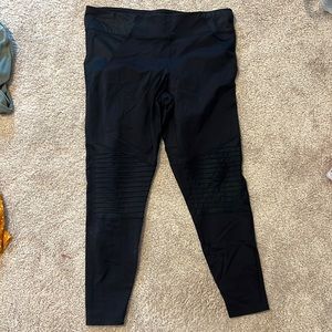 Joy Lab black leggings with ribbed knees